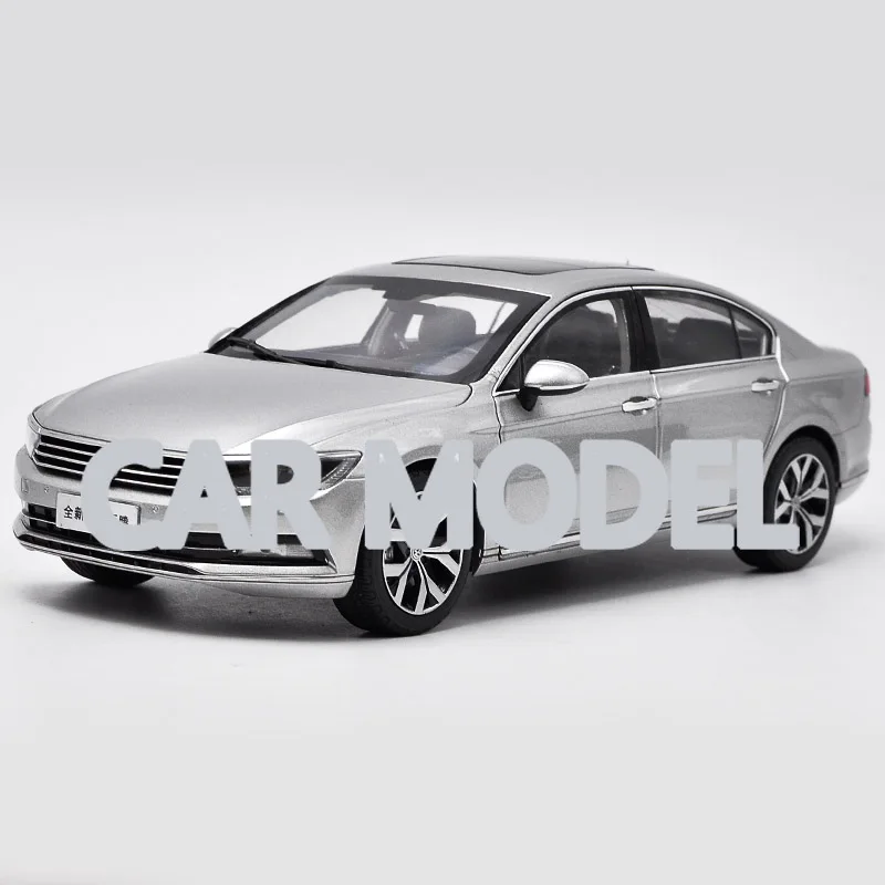 1:18 Масштаб сплава игрушечные транспортные средства VW Magotan автомобиль модель детских игрушечных автомобилей авторизованный игрушки для детей - Цвет: Серебристый