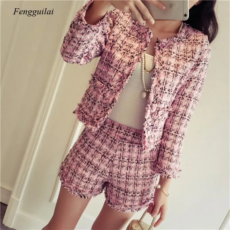 

Women's suit Spring Tweed 2 Piece Set Women Slim Plaid Short Set Fashion Fringed Trim Jacket Coat + Tassels Short Suit