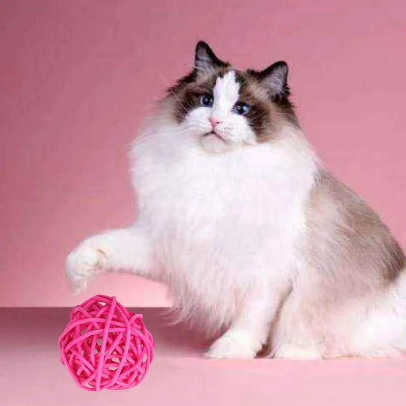 Pet мяч для котов игрушки Kitty Красочные ротанга плетеная трость интерактивный укус Устойчив молярная жевательная игрушка Чистка домашних животных кошачьи зубы