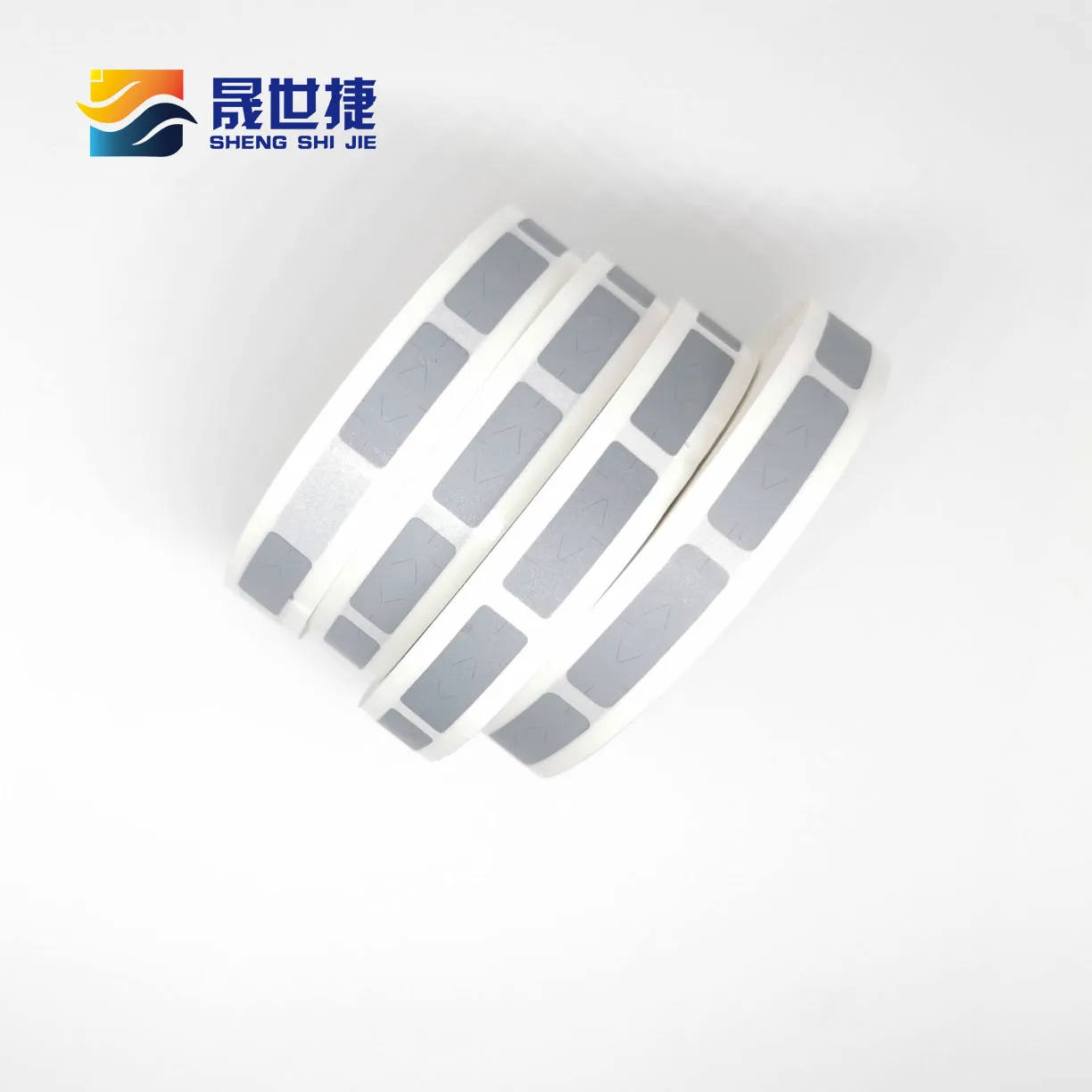 

Shengshijie 1000pcs/Rolls Scratch Off Sticker 7x22mm Label Silver/Grey For Cover Card Wedding business promotions, etc