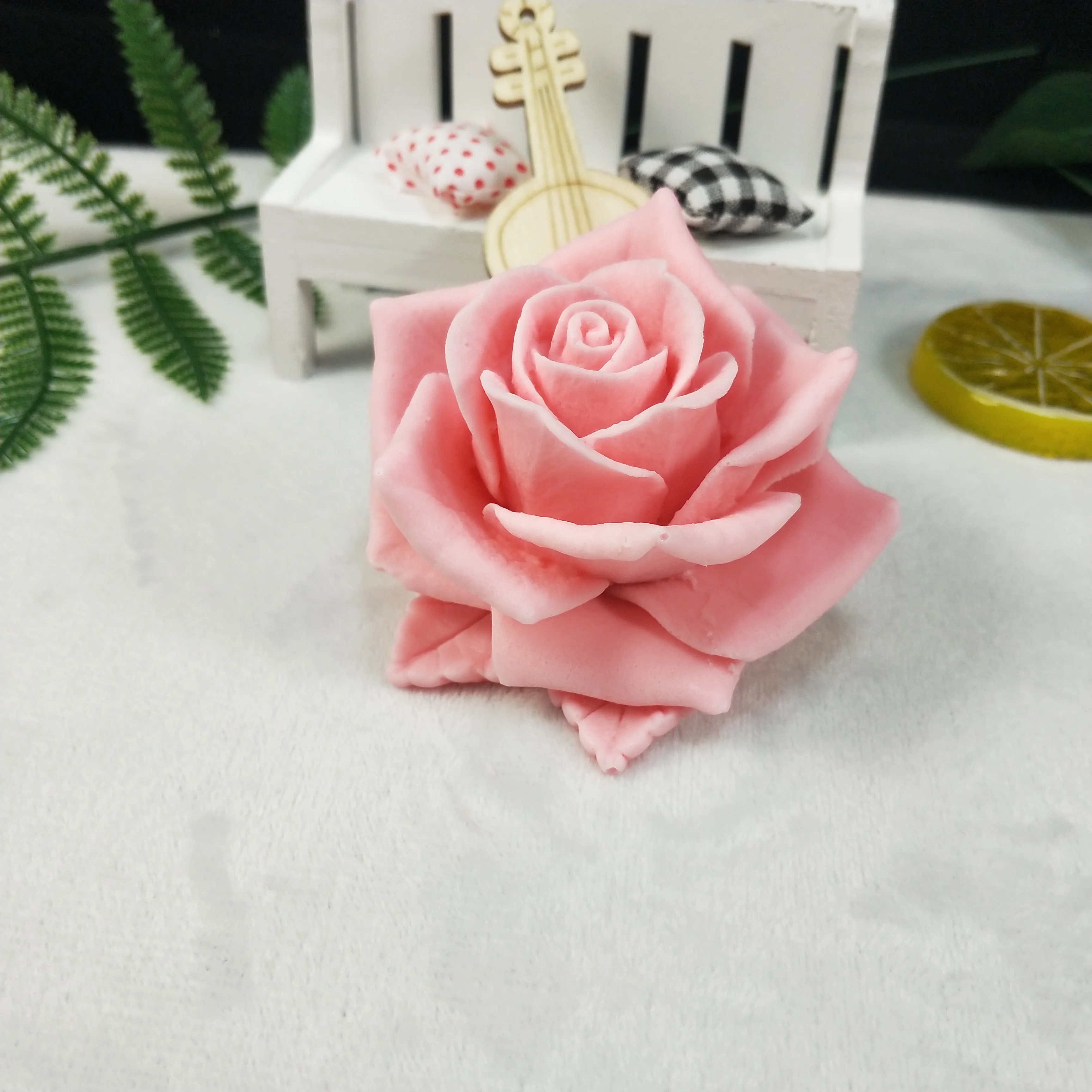 Stampo for argilla in resina gesso ~ Colore casuale Strumenti for la cottura della torta del fondente fai-da-te Set di stampi da forno 3D Rose Rami di fiori Foglie Cluster Stampo in silicone 