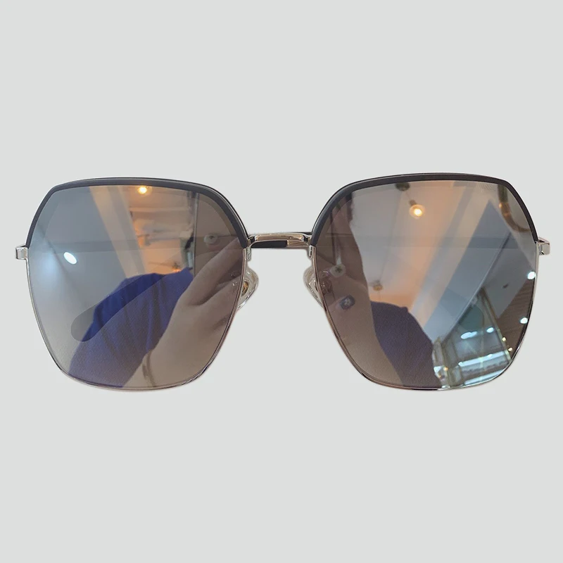 Luxury Square Sunglasses Women Men Retro Brand Designer Metal Frame Oversized Sun Glasses Female Grandient Shades Oculos