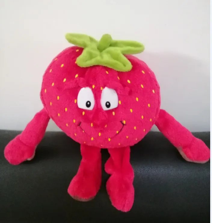 Новые фрукты овощи мягкая игрушка Детские развивающие игрушки Красочные фурит овощи 10-35 см можно выбрать 1 шт - Цвет: strawberry