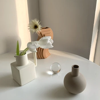 

Nordic Morandi Ceramic Vase Living Room Ornaments Creative Mini Tabletop Dried Flower Bottle Modern Home Decoration Accessories