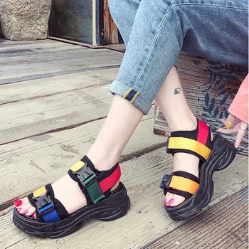 

2020 New Fashion Woman's Platform Sandales Summer Sports Sandals Female Luxury Hippie Shoes for Teenagers Sandalias Rasteirinha