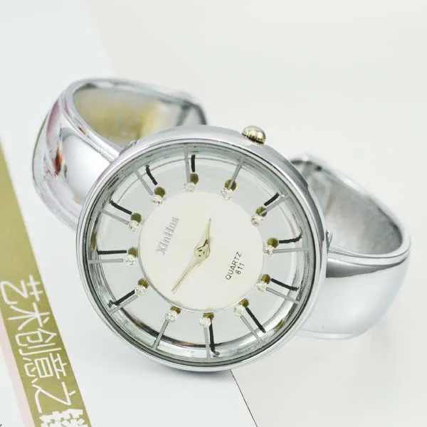 HTB1ofaSKFXXXXblXFXXq6xXFXXXK