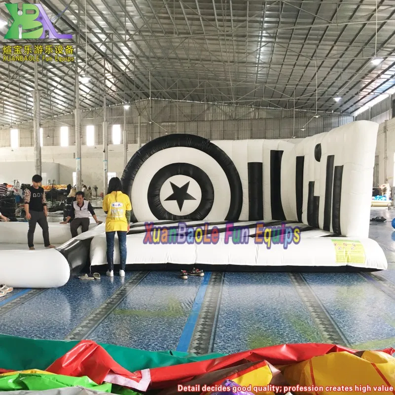 

5x4m Black And White Inflatable Mini Bouncer Jumping Castle For Kids