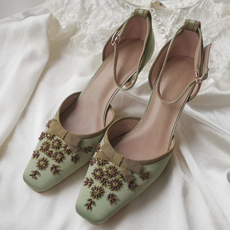 Туфли-лодочки женские атласные на высоком каблуке высокий каблук со шнуровкой