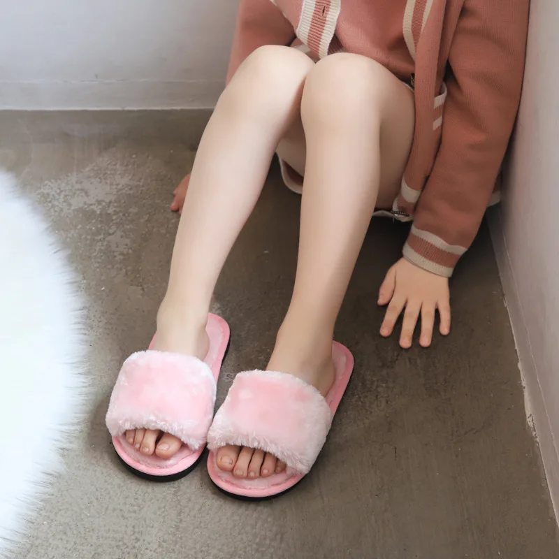 Pink Зимние Новые детские тапочки из материала на основе хлопка, из очень комплекты для мальчиков и девочек дома Теплая домашняя обувь; плюшевые Тапочки - Color: Pink