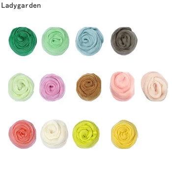 

Wool Felt Blue Colors Wool Fibre Roving for Needle Felting Hand Spinning DIY Fun Doll Needlework Poke 130g/bag Felting Kit