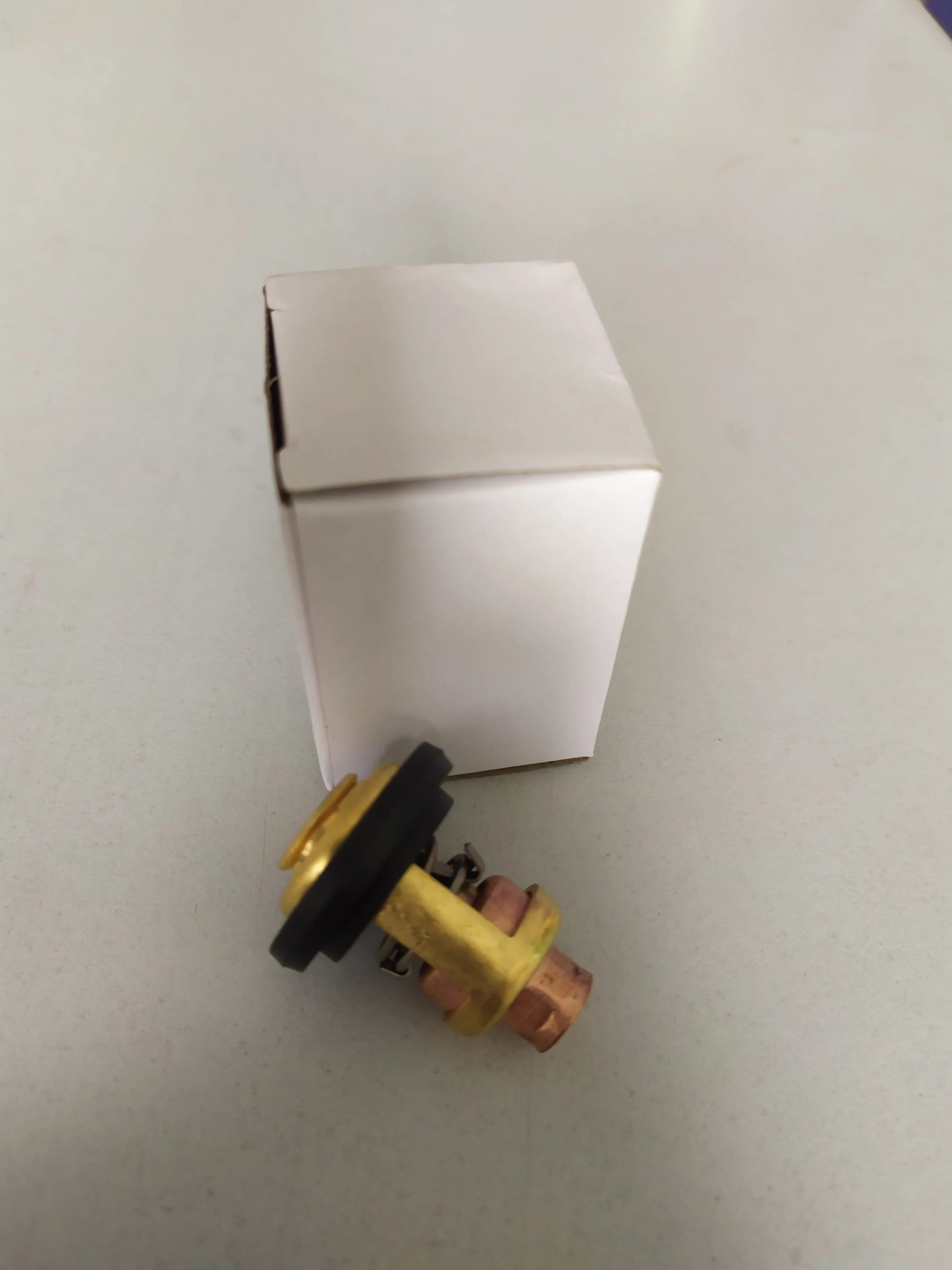 Thermostat for Yamaha 4 Stroke 2.5HP 4HP 8HP 15HP 30HP 40HP 50HP 60HP