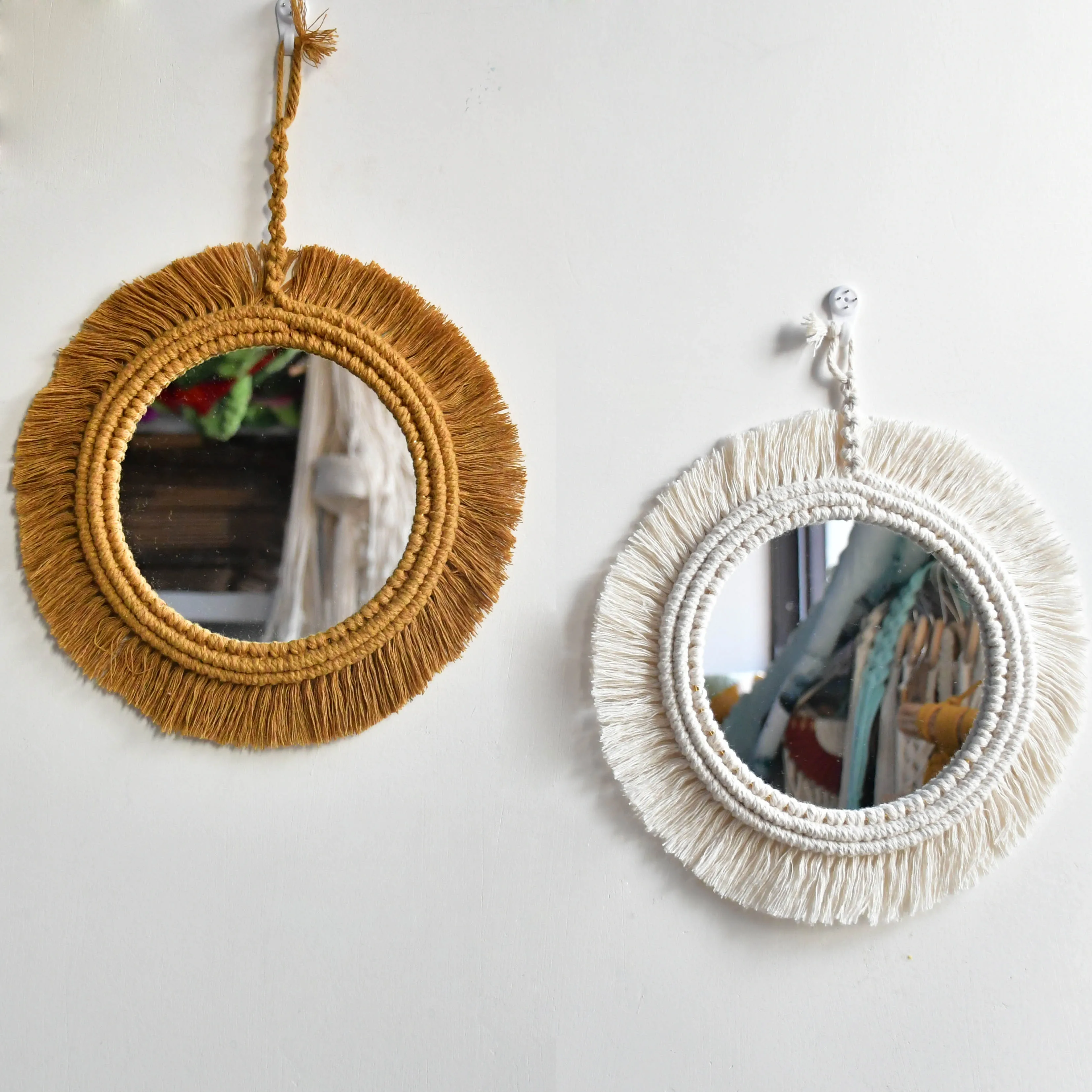 Espejo de macramé hecho a mano, decoración de pared, hecho a mano, con tapicería - 100 cosas bonitas para la casa