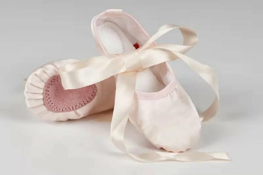 Новая Брендовая детская балетная обувь для девочек; Танцевальная парусиновая обувь; детские розовые, фиолетовые, абрикосовые, красные Тапочки - Цвет: Apricot