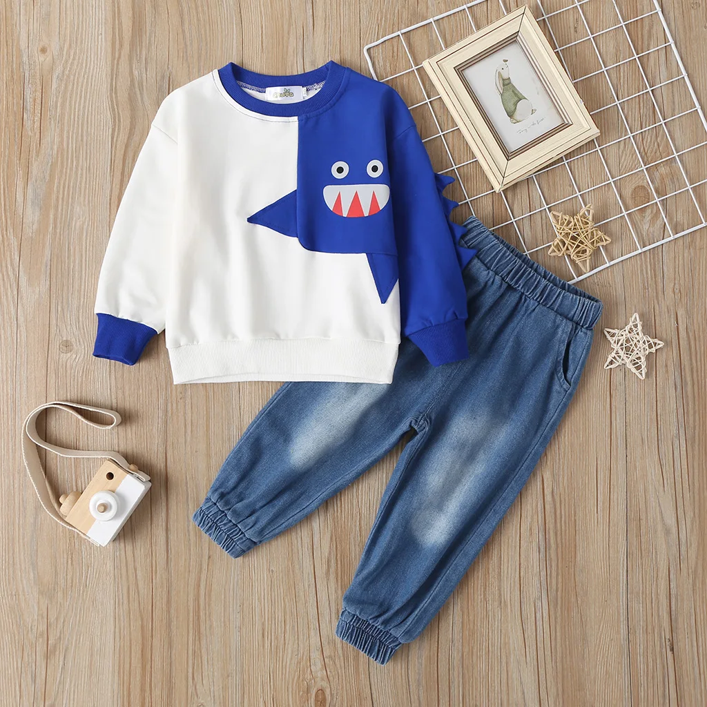 Children's autumn suit Baby boy long sleeve cartoon fashion 2 piece set new children's jeans suit Selling