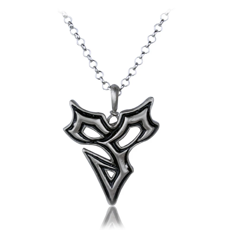 

HOT Game Final Fantasy X 10 Necklaces Tidus Necklaces Cosplay Pendant Chain Pendant Cosplay Prop Gift Collectible YT17