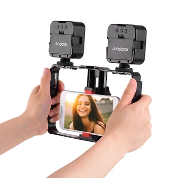 

Andoer Mini LED Video Light 5W Photography Fill-in Lamp 6500K Dimmable + Handheld Smartphone Video Bracket Phone Stabilizer Cage