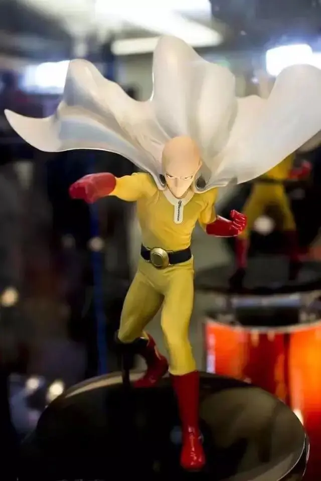 

Anime DXF Superman Punch Saitama Teacher Prize Figure Garage Kit Model Ornaments