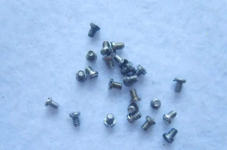 

100 PCS instrument repair accessories, screws to fix reed