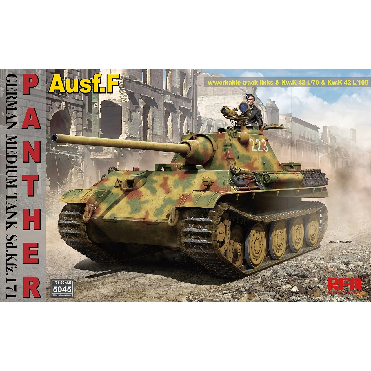 

RYEFIELD MODEL RFM RM-5045 1/35 Panther Ausf.F w/Workable Track Links - Scale model Kit