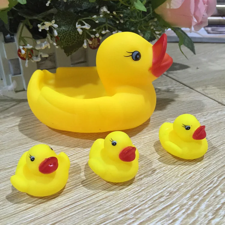 Звук Утка маленький Junior Чистая сумка mu zi ya Pinch называется играть с водой утка младенческой ванной плавательный игрушки