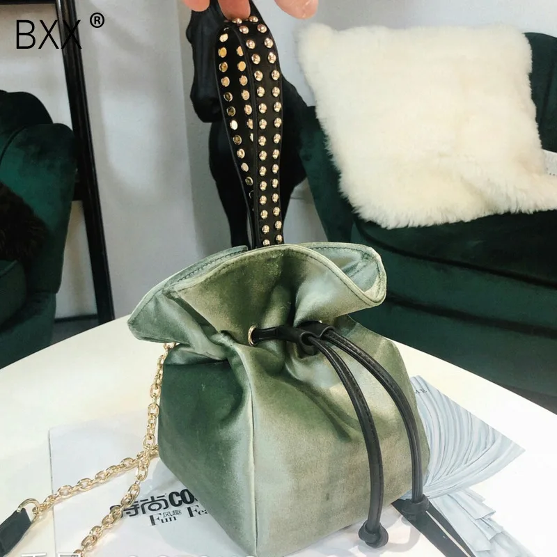 

[BXX]Women Single Shoulder Crossbody Bag All-match Flap 2020 Autumn Winter Brand Designer Velvet Large Capacity Bucket Bag HI144