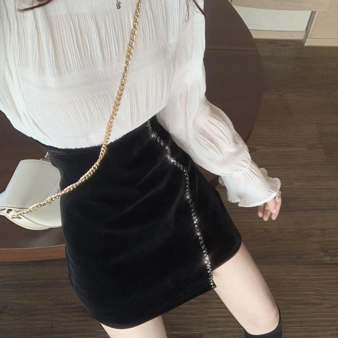 Ins CHIC Europe French Irregular Velvet Hand Bead Rhinestone Woman Velour Mini Skirt High Waist Bodycon Lady Bottom Black Winter