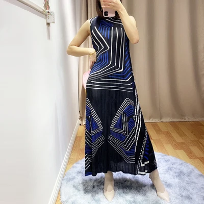 Черный Горячая Распродажа Miyake модное платье трапециевидной формы в полоску без рукавов с высоким воротником - Цвет: Черный