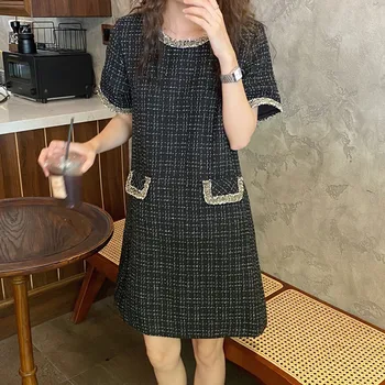 

Photo Shoot 2020 New Style French Vintage Graceful Gold Thread Weaving Pattern Burrs Decoration Dress