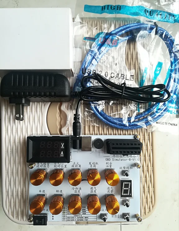 Автомобильный OBD/ECU симулятор разработки тестовый инструмент/развитие автомобильной сети/аналоговый мультипликатор/ELM327