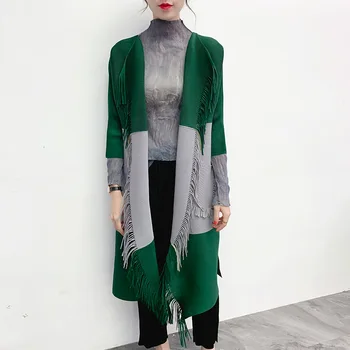 

LANMREM 2020 Spring New Fashion Round Neck Contrast Color Long Paragraph Large Size Knitted Pleated Cardigan PB758
