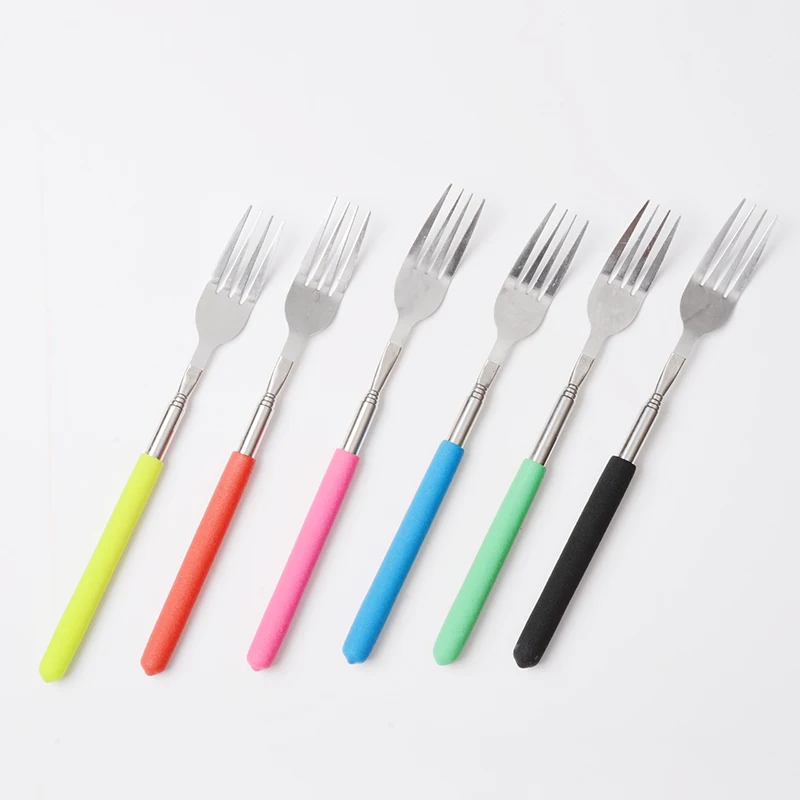 

20PCs Trick Prank Telescopic Fork 23-65cm Extendable Long Forks for BBQ Dinner Dessert Fruit Barbecue Creative Tableware Multi