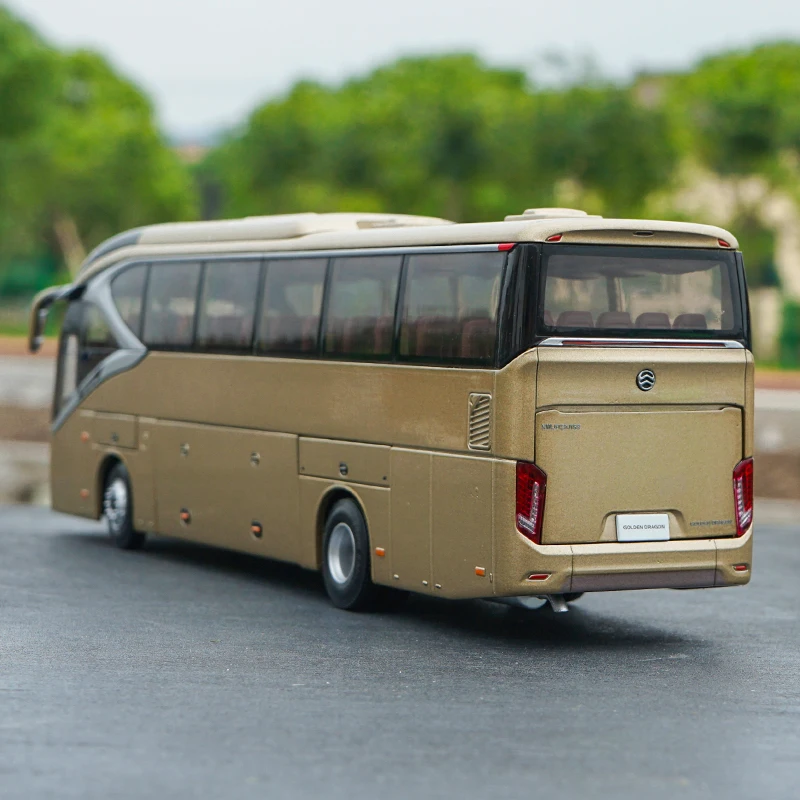 Оригинальный заводской литый под давлением 1:42 Xiamen Golden Dragon XML6129 модель навигатора