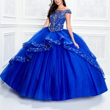 Отличное Парс quinceañeras vertidos de 15 anos синего цвета с открытыми плечами и оборками с вышивкой, бальные платья