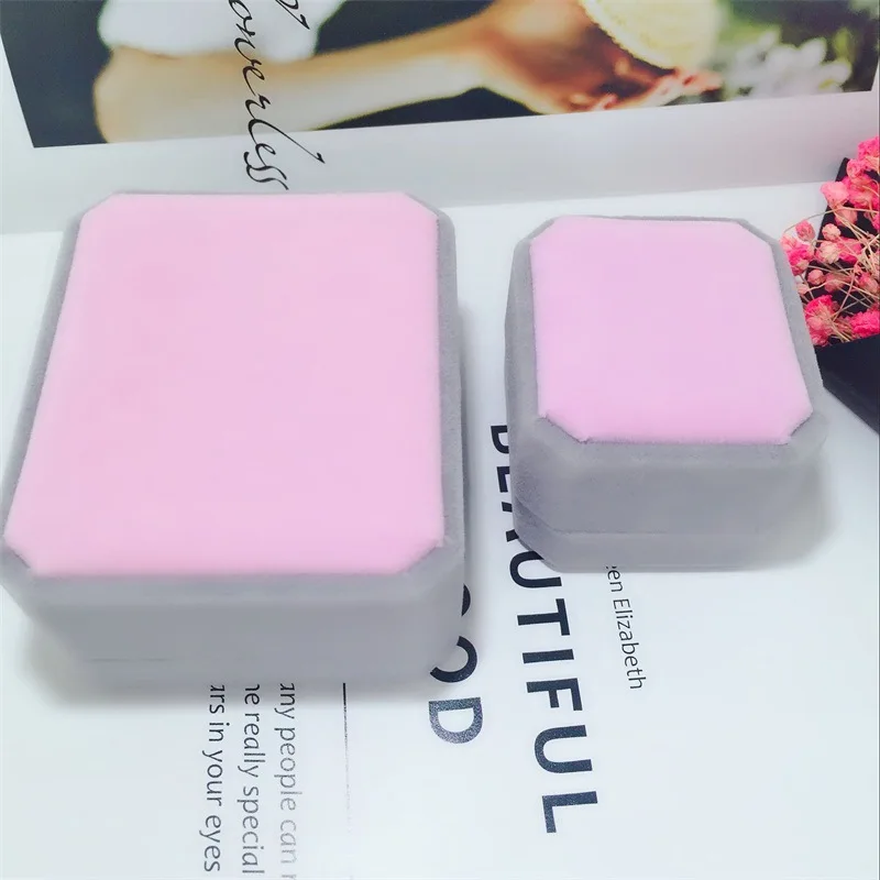 

Top Grade Flannel Jewelry Gift Box Necklace Ear Stud Ring Box Bracelet Pendant Bracelet Box