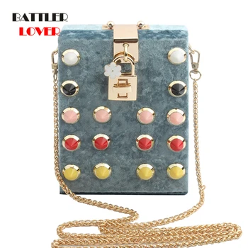 

Fashion Box Evening Bag Diamond Flower Clutches Luxury Handbag Banquet Party Purse Women Shoulder Flaps Hollow Relief Acrylic