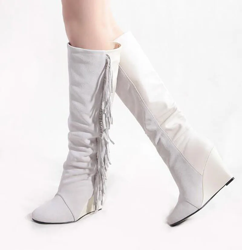 Good-quality-black-white-winter-fringed-knee-boots-for-woman-height-increasing-wedge-heels-tassels-boots