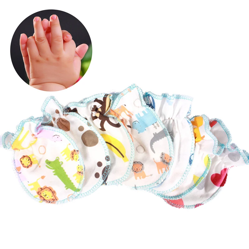 

Toys for Child Newborn Warm Anti-Scratch Gloves Silicone Teether Baby Pacifier Gloves Baby Gloves Random Color Baby Stuff
