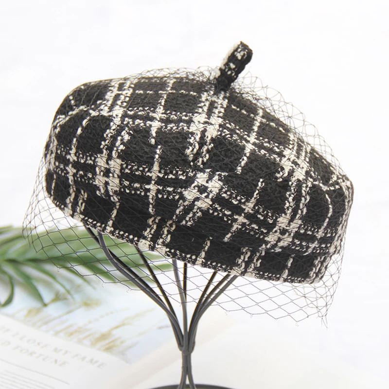 Casquette осенне-зимние черно-белые клетчатые сетчатые береты элегантные женские шляпы для художников шляпы для газетчиков BTM05