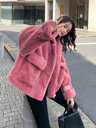 Новые европейские Подиумные модели Dongdaemun овечья шерсть зимнее пальто женский короткий параграф толстый мех ягненка