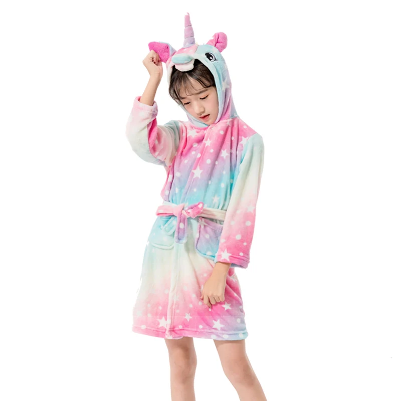 Kigurumi/детский банный халат с единорогом; фланелевые ночные рубашки для мальчиков; детские халаты с героями мультфильмов; флисовые банные халаты с капюшоном для девочек; сезон осень-зима - Цвет: Pink stars