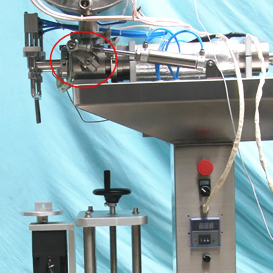 3616652718_113644363_副本