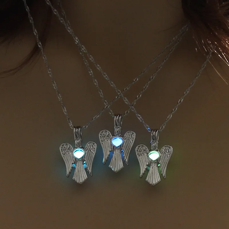 

New Arrival Luminous Angel wing Pendant Necklace Geometry Charm Chain Necklace Glowing Exquisite Jewelry Necklace for Women