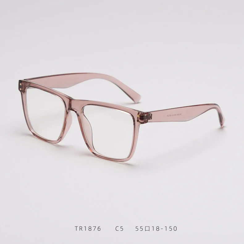 12166542180_1344152070 副本