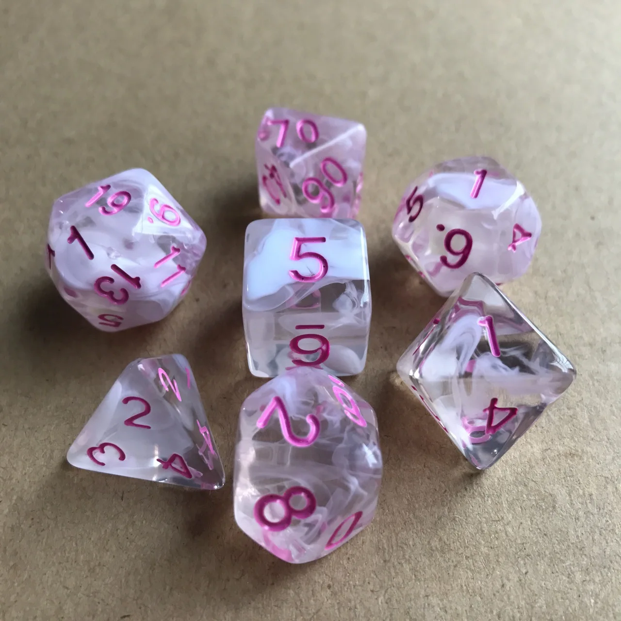 7 шт./компл. многогранные кости d& d4 d6 d8 d10 d% d12 d20 многогранные TRPG игры Набор Игральный костей Настольная игра развлекательные кубики