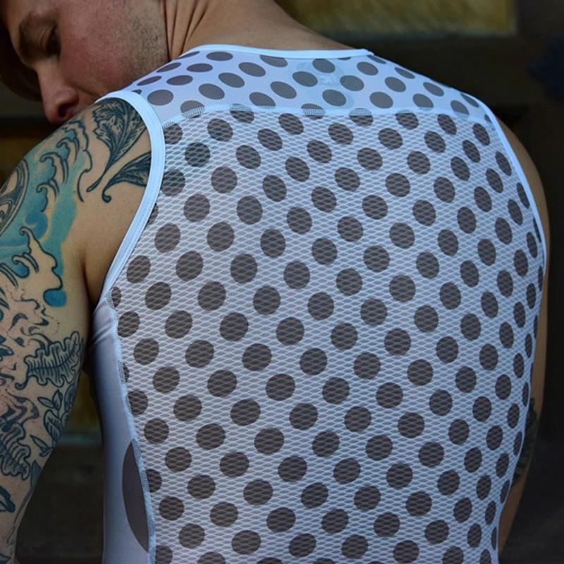 tic_mens_baselayer_sleeveless_20-2000x1499
