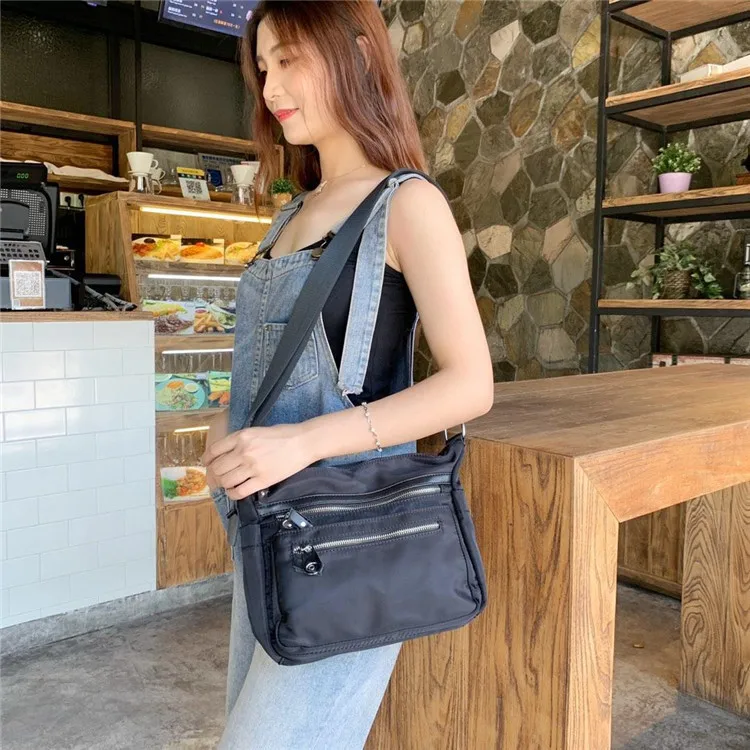 

2019 New Style Korean-style Women's One-Shoulder Sling Bag Crossbody Bag Nylon Travel Bag Simple Casual Fashion WOMEN'S Bag Whol