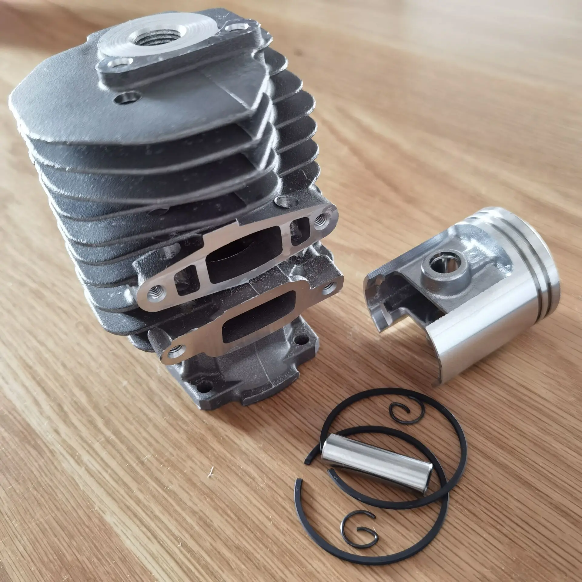 Zylinder Kolben Assy Passt Stihl 026 MS260 Nikasil Überzogene 44mm