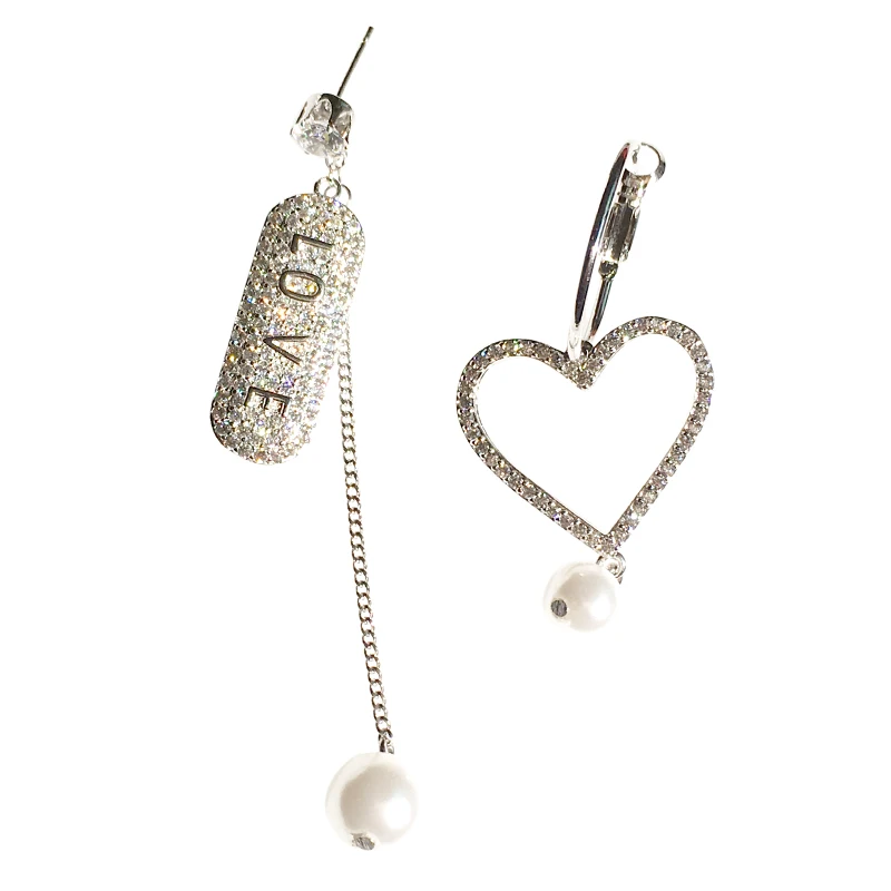 Asymmetric exaggerated heart-shaped pearl silver needle Earrings female temperament personality Earrings accessories