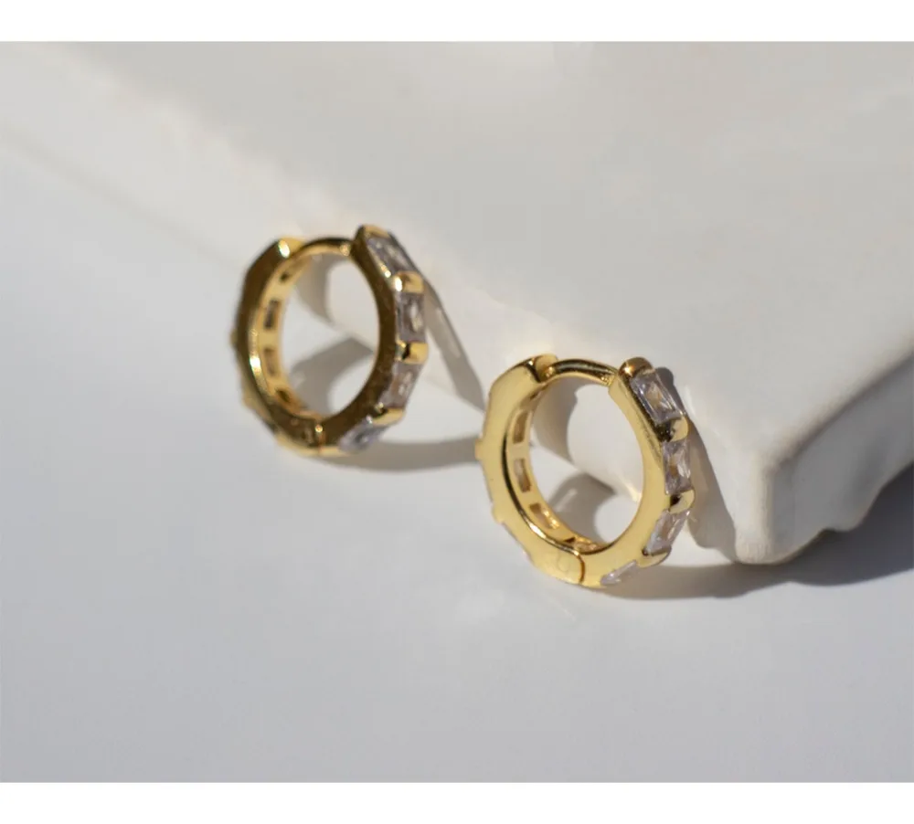 Серьги из серебра 925 пробы, стильные квадратные циркониевые серьги, кольцо для ушей, Пряжка для ушей, простой темперамент, тренд для девушек, серебряные серьги, ювелирные изделия