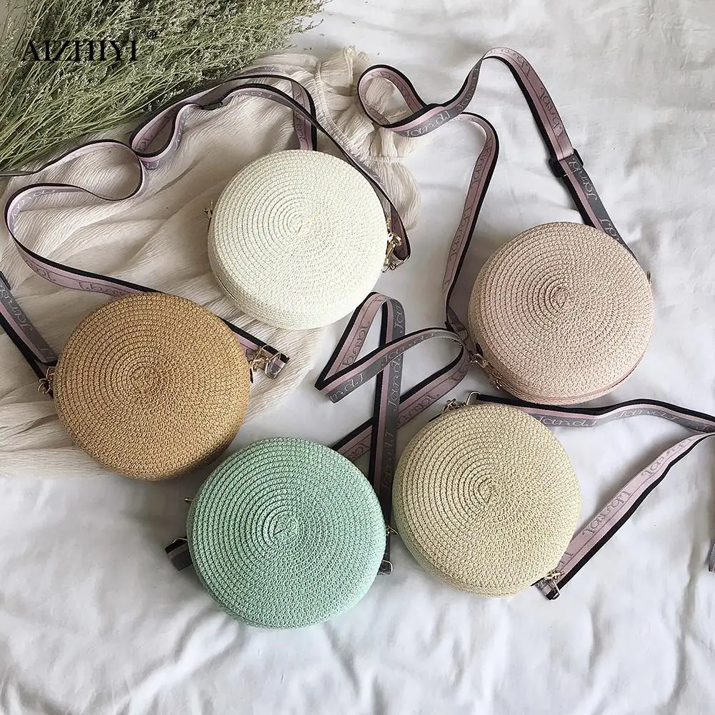 

Fashion Shoulder Messenger Bag Handbags Handmade Straw Weave Round Women Totes Small Summer Beach Travel Shoulder Bags